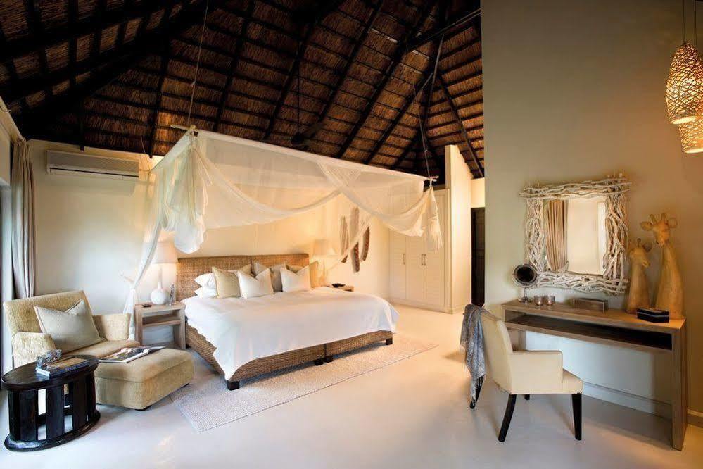 Lion Sands - Tinga Lodge Skukuza Exterior photo