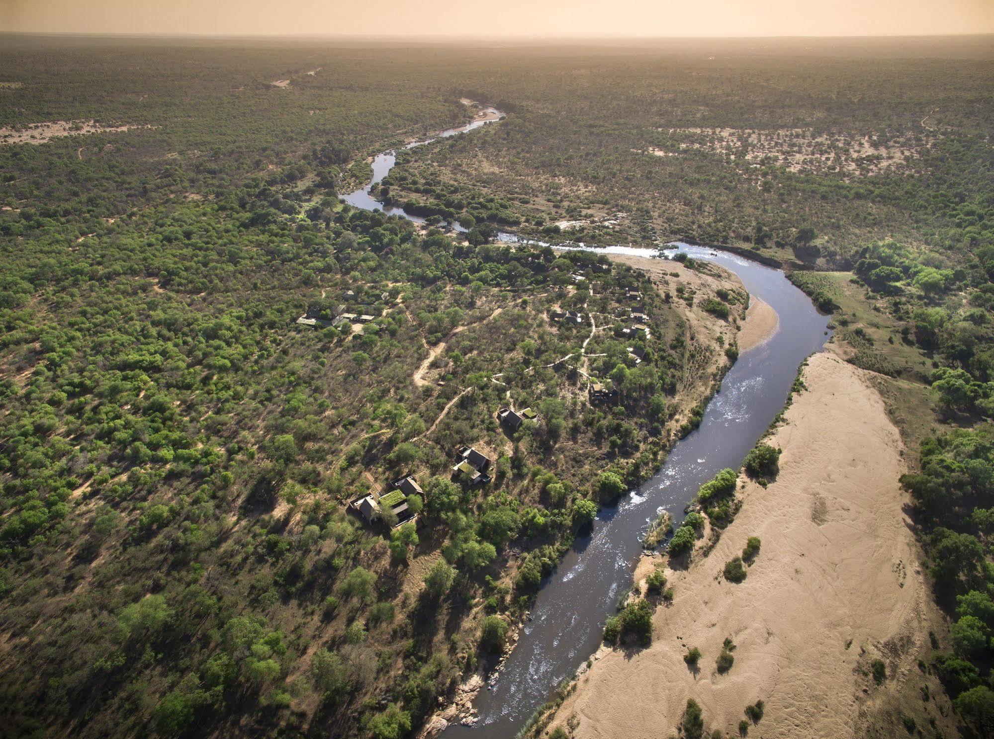 Lion Sands - Tinga Lodge Skukuza Exterior photo