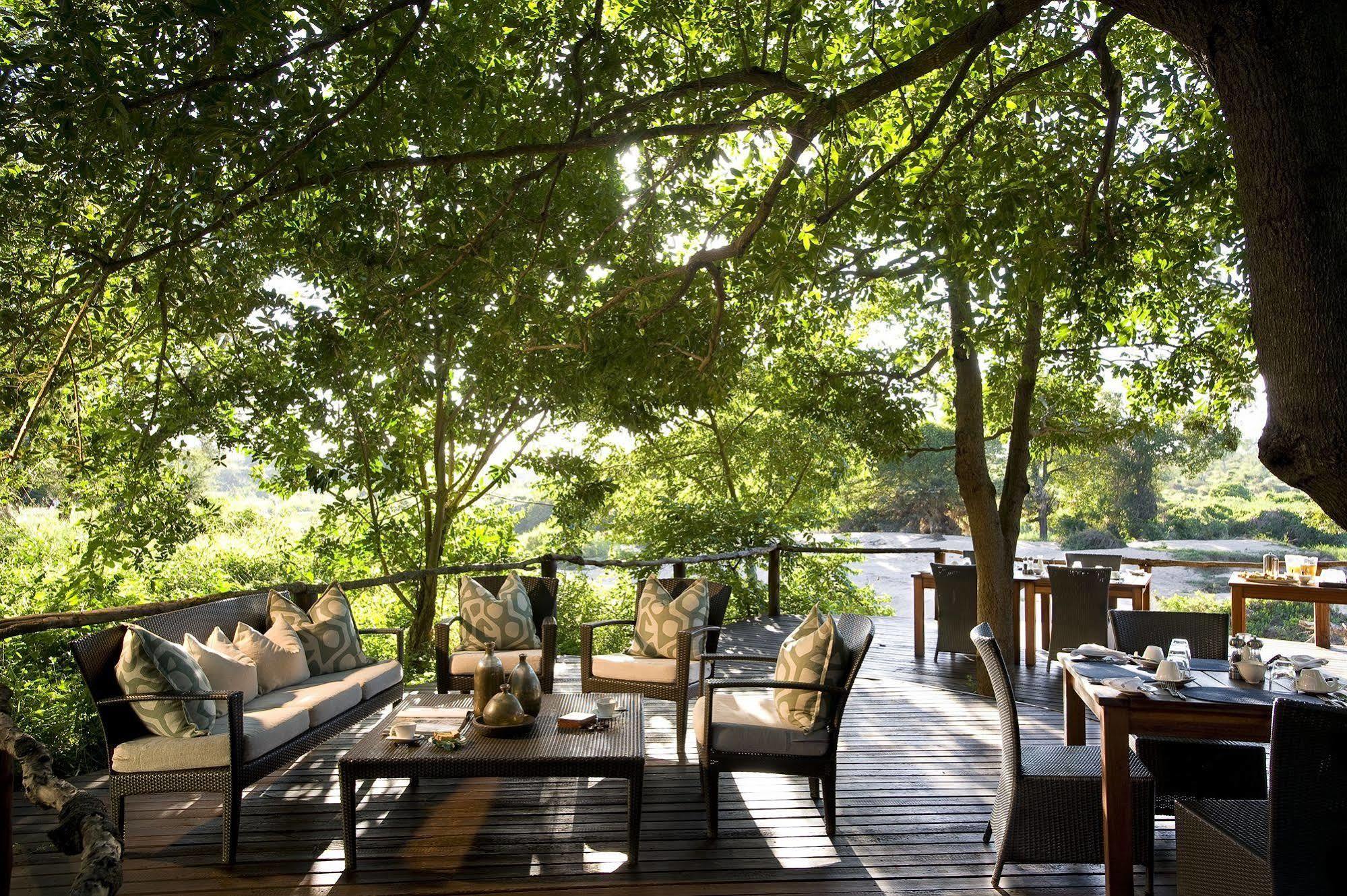Lion Sands - Tinga Lodge Skukuza Exterior photo