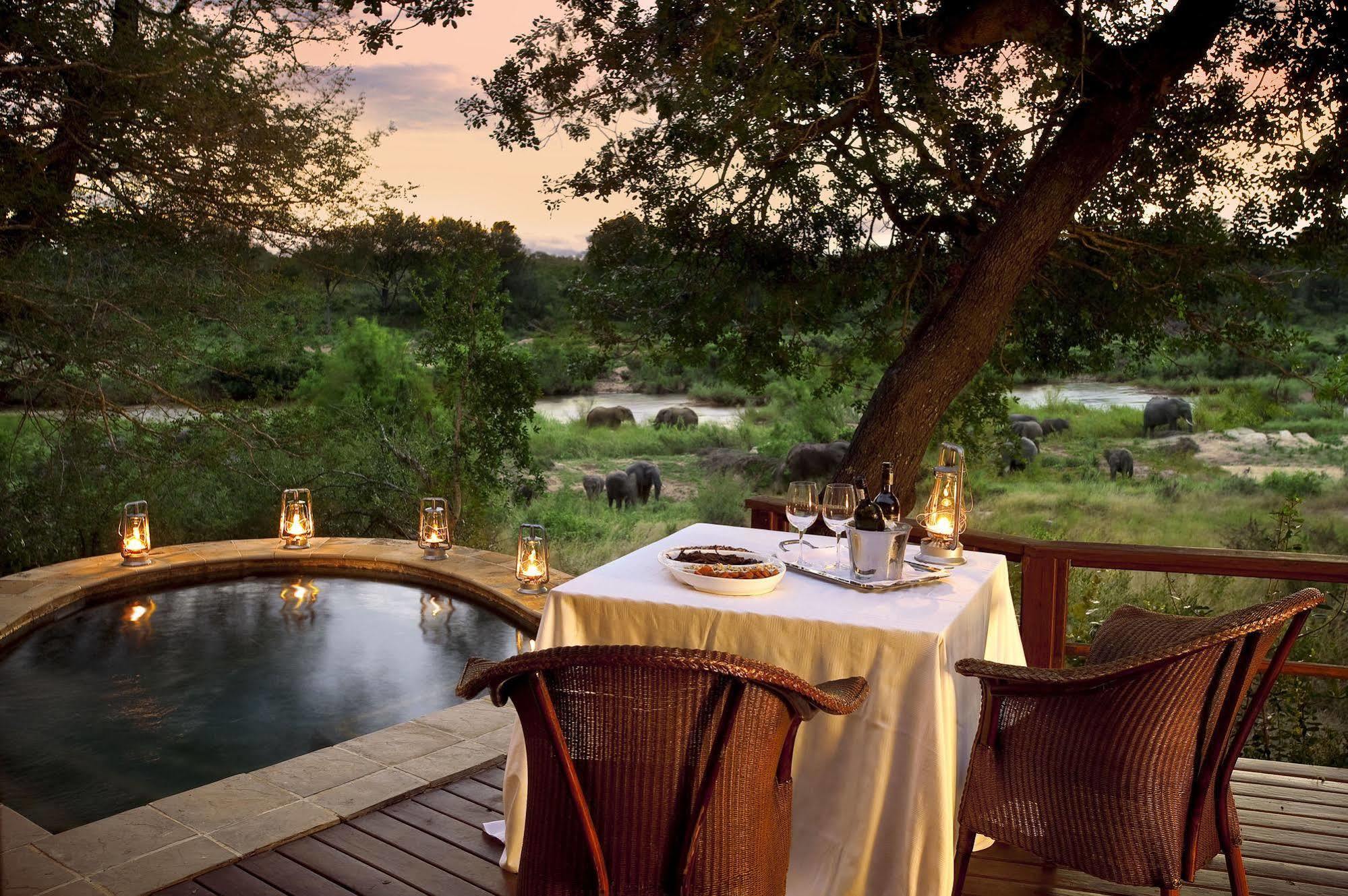 Lion Sands - Tinga Lodge Skukuza Exterior photo